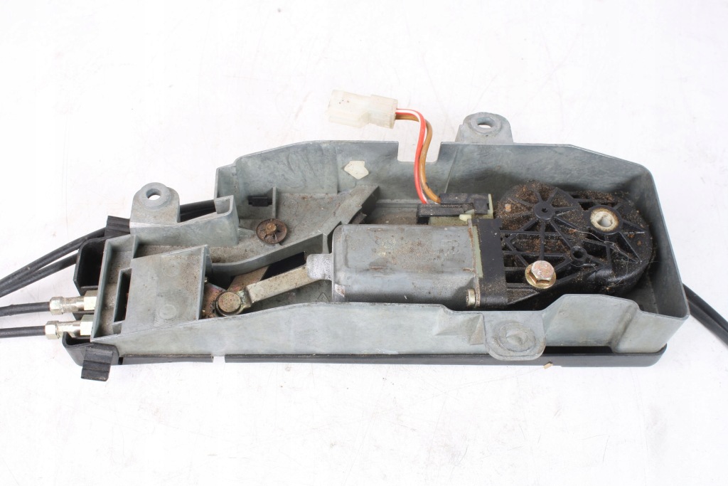 Bmw e46 кабриолет  замок моторчик складывания крыша 8248308 с Разборки