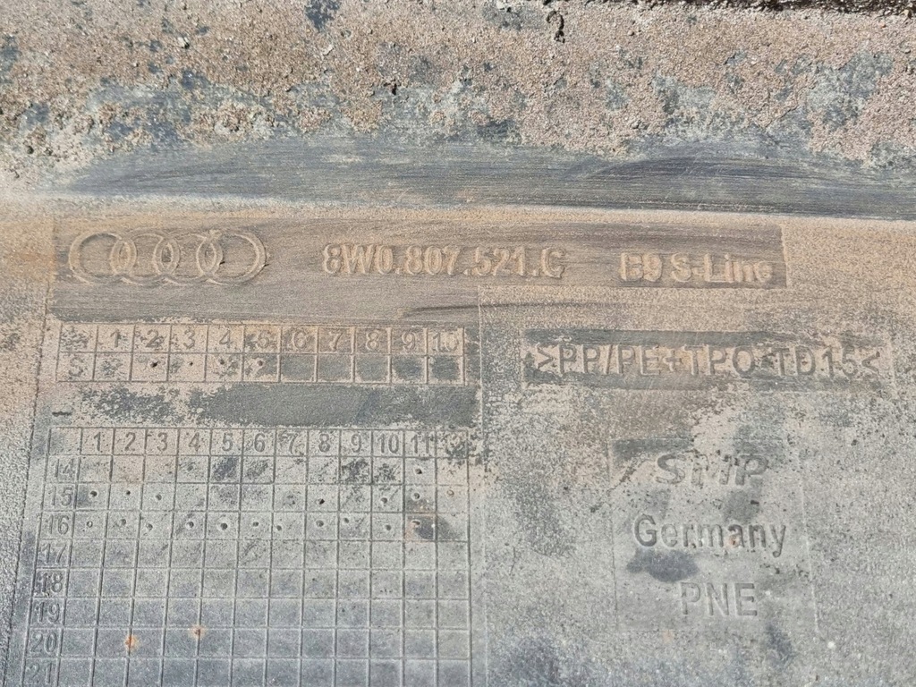 фото №11, Audi a4 b9 s line kombi бампер задній задня