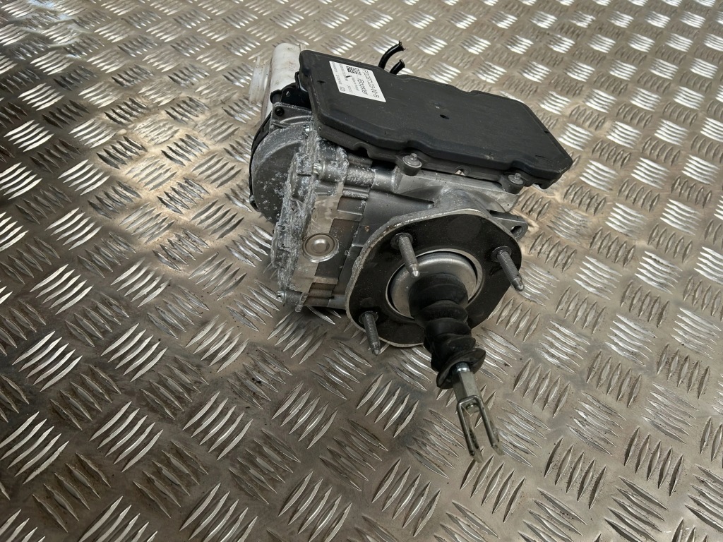 Tesla model s 2017 насос тормозная 103712300b Недорого