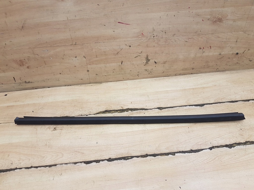 фото №9, Молдинг прокладка двері права перед peugeot 508