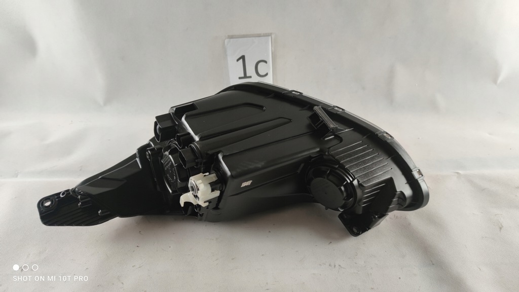 фото №9, Hyundai i10 ii фара правий лампа права