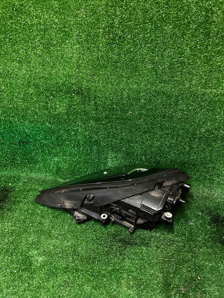 фото №3, Фара правий porsche macan lift full led matrix