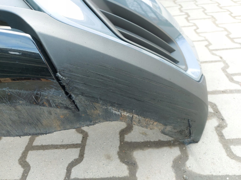 фото №11, Volvo xc40 t5 eh бампер перед передний kompletny