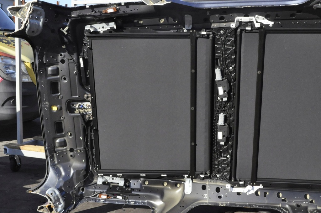 фото №13, Land rover discovery v l462 дах панорама люк solar