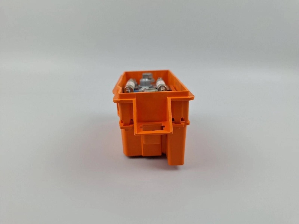 Модуль управление аккумулятором tesla model s 100439400b в Украине