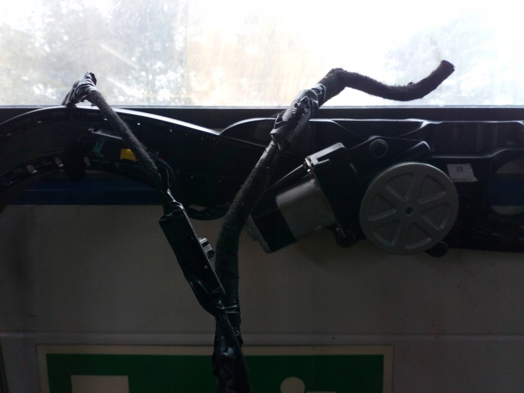 фото №5, Peugeot 207 sw 1.6 hdi люк панорама потолок 96537864