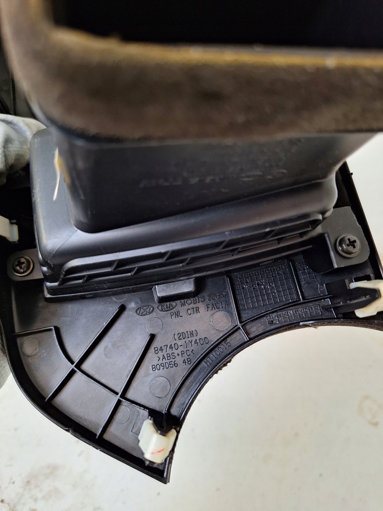 фото №2, Рамка радио dekor вентиляция kia picanto 2 ii europa