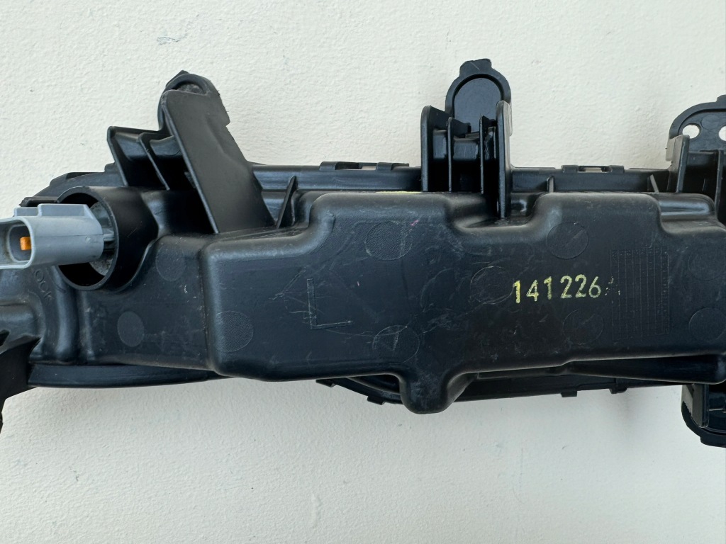 Hyundai i30 turbo фара противотуманная фара led drl левый перед передний 92201-a6400 Доставка