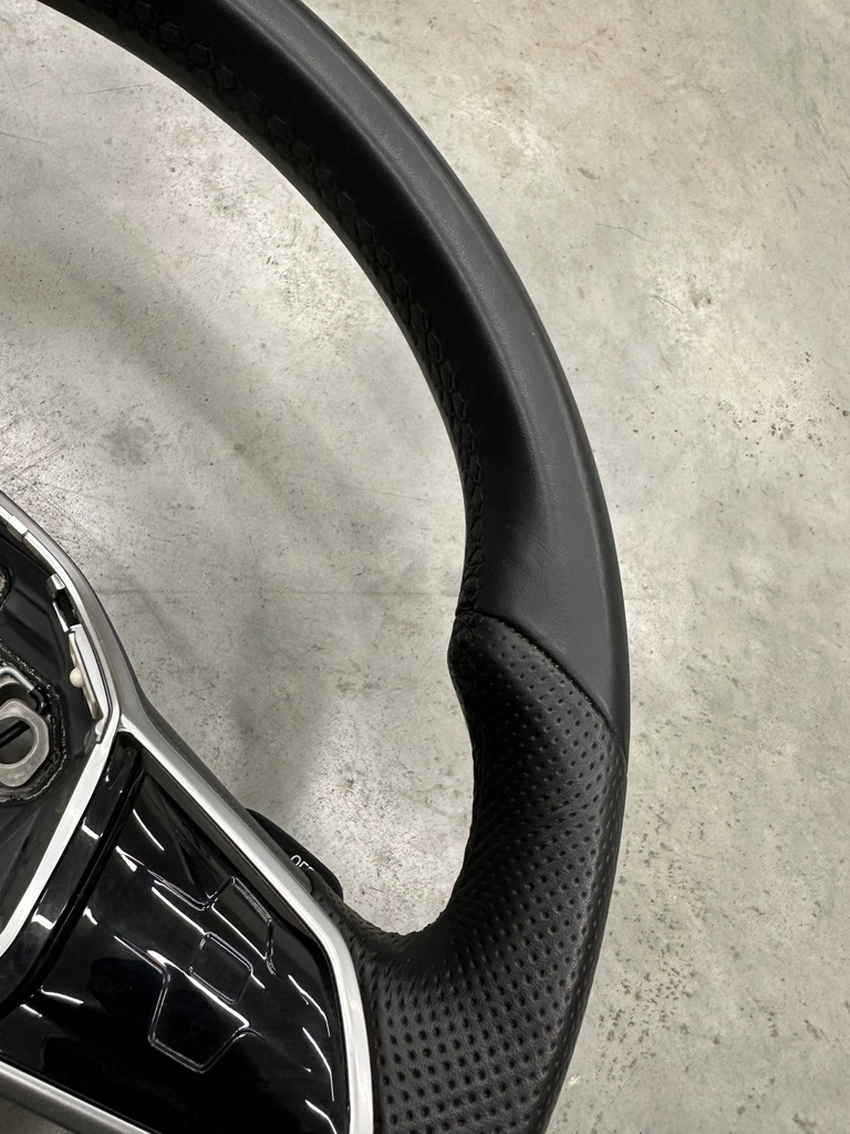 фото №5, Повітропровід перфорована vw touareg 760 golf viii 8 arteon r r-line оригінал