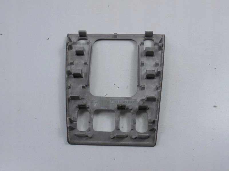 фото №5, Mercedes clk c208 рамка домкрата 2086801836