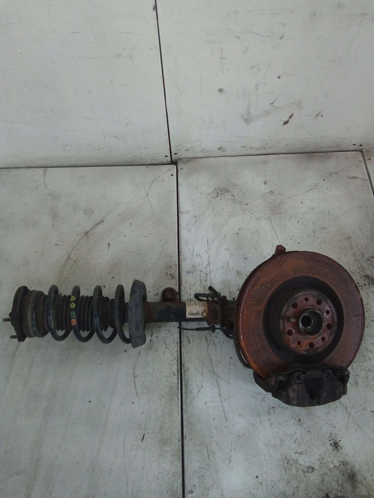 фото №1, D465 поворотний кулак mcperson ліва combo d 51880839