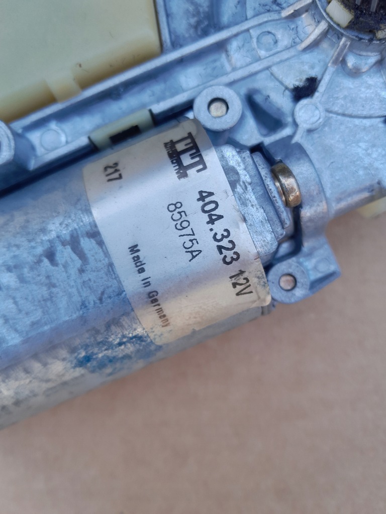 фото №6, Bmw e36 двигатель моторчик люк