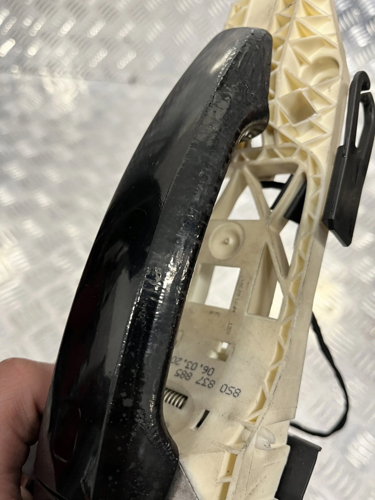 фото №1, Ручка дверь перед правая audi tt 8s 14- 8s0837885