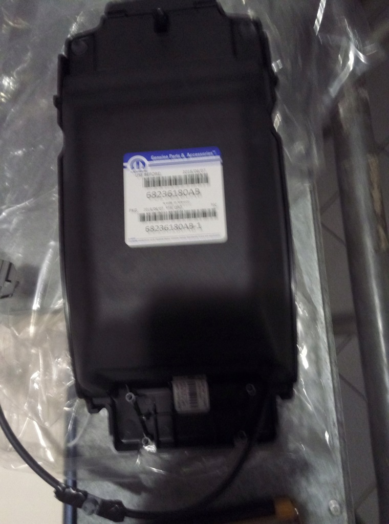 фото №1, Бардачок grand voyager