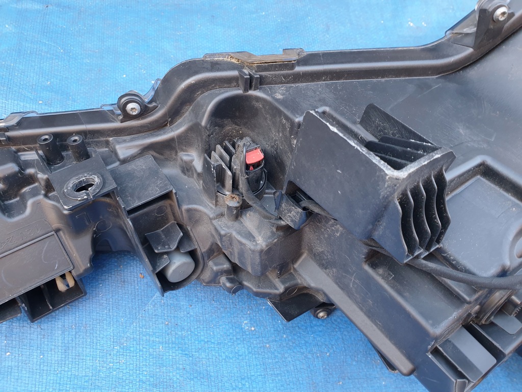 фото №9, Toyota corolla e210 e21 2018 18 лампа передня ліва led