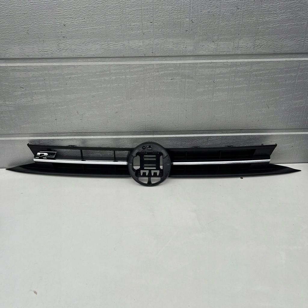 фото №1, Vw polo vi r-line 2g0 решётка радиатора решётка радиатора радиатора бампера перед решётка 17-