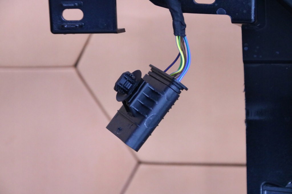 фото №8, Bmw 7 g70 i7 бампер перед передний цвет 475