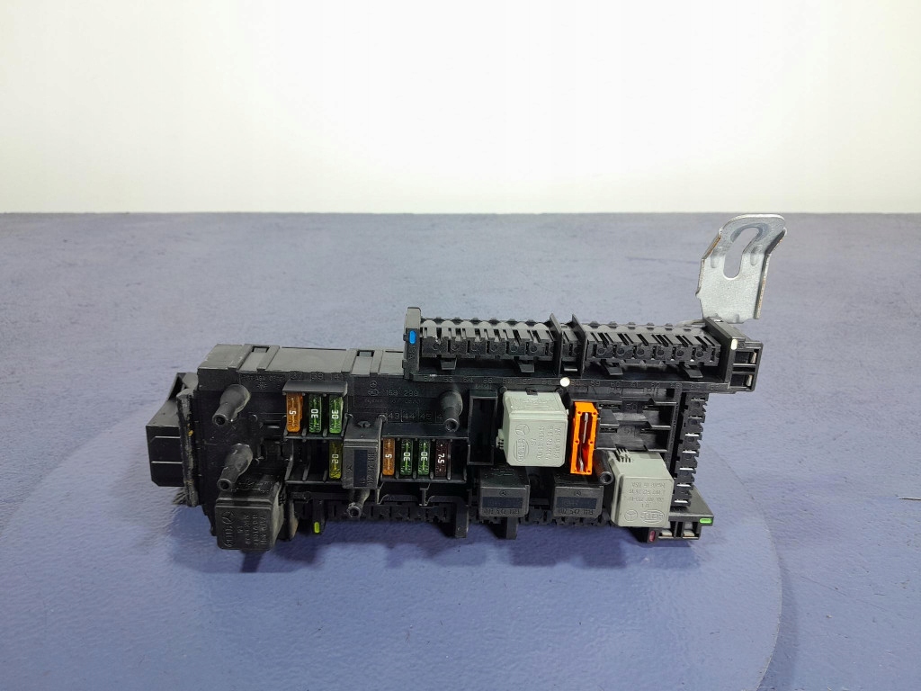 Купити Mercedes e w207 w212 модуль блок керування sam a2129003702