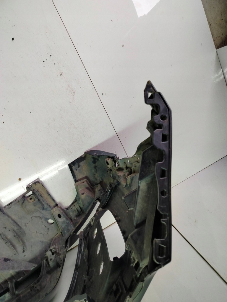 Бампер перед передній land rover discovery v 5 r dynamic 17- Недорого