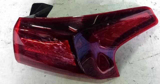 фото №1, Лампа задняя правая hyundai santa fe iv