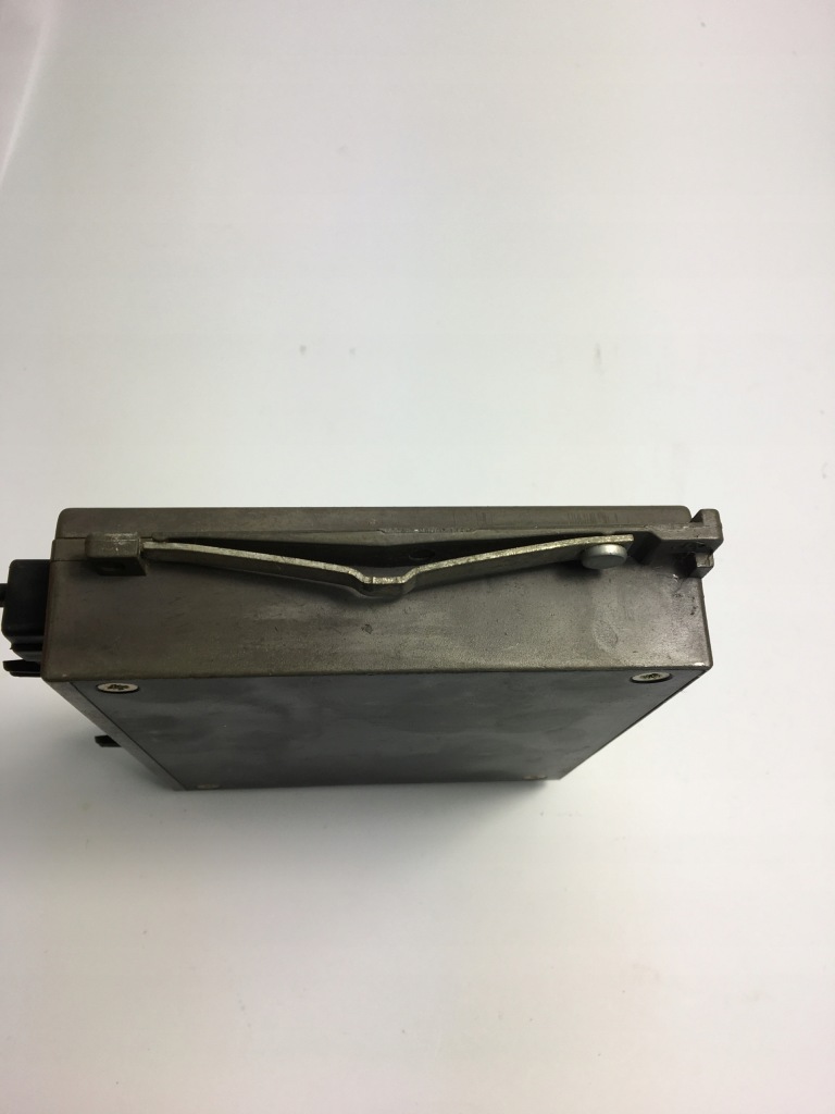 Бортовий комп'ютер блок керування модуль mercedes w140 s klasa 3.5 350 0105457732 05375070 Недорого