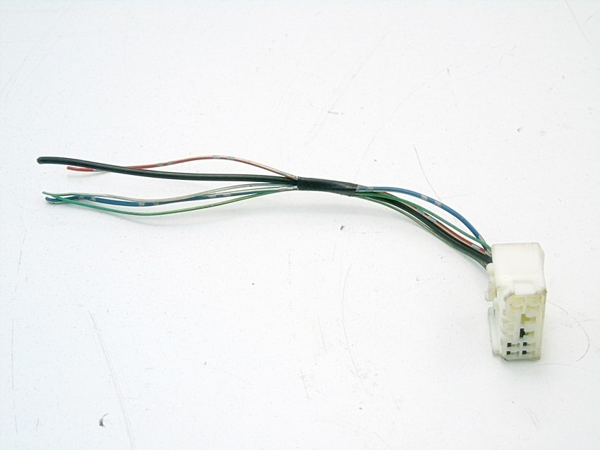 фото №1, Штекер колодка toyota avensis t25 corolla yaris verso rav 4 celica