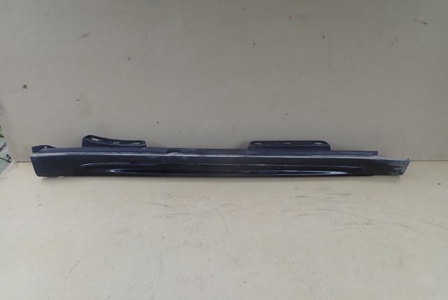 фото №1, Молдинг порог правая mini cooper f60 coutryman