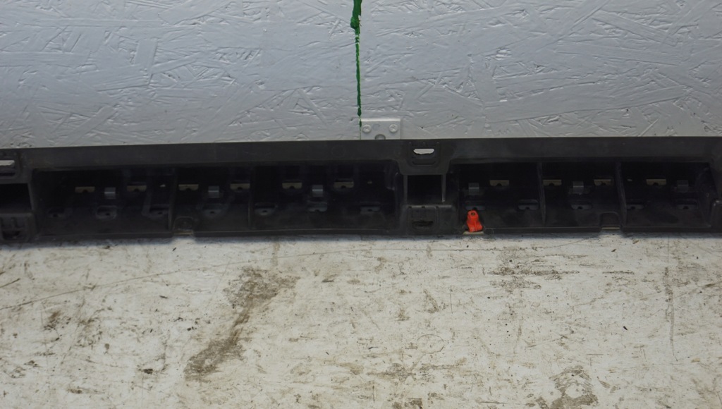 фото №12, Порог молдинг порог правая bmw x3 e83 3401010