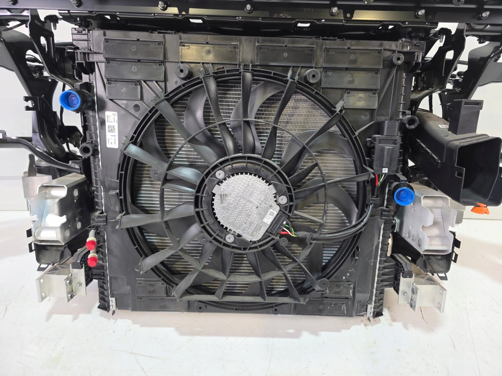 фото №7, Pas передний радиатор радар bmw x7 g07 lci 40ix b58b30p 280kw 381ps