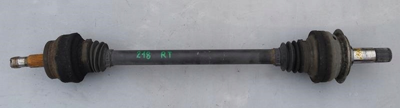 Купить Приводной вал правый  задняя mercedes cls 218 w218