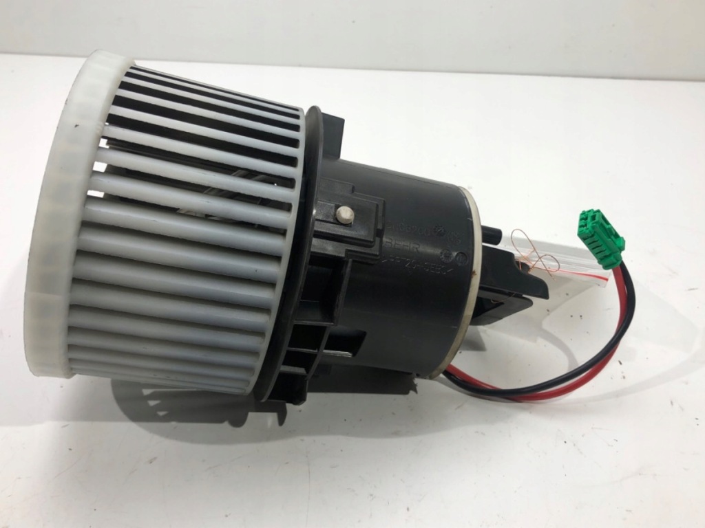 Воздуходувка обдув peugeot 308 ii db271001 Цена