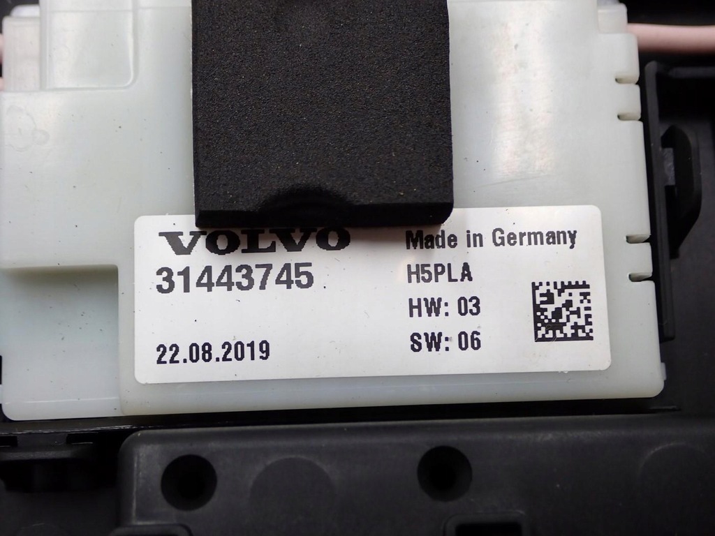 фото №8, Лампа салона кабины оригинал sos 31443745 31479612 volvo v90 ii 19r