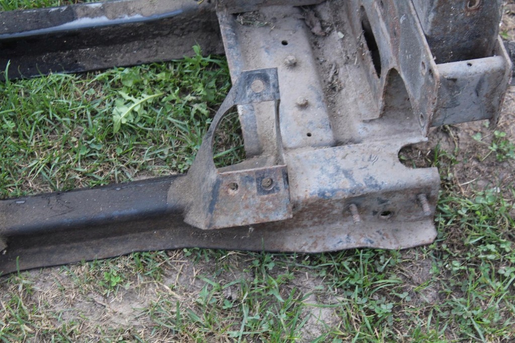 фото №11, Подрамник подрамник балка подрамник подрамник nissan cabstar 2.5dci