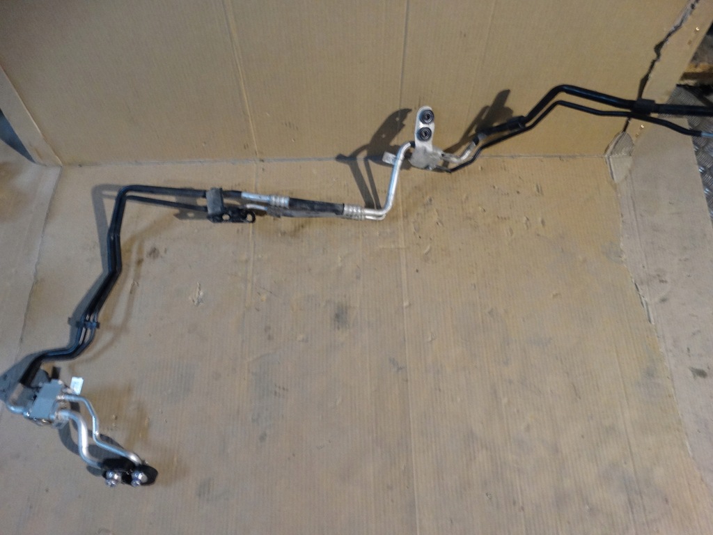 фото №1, Idealne дроти кондиціонера задня audi q7 q8 1