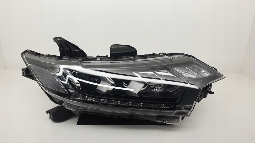 фото №1, Mitsubishi outlander iii 3 lift full led лампа права eu