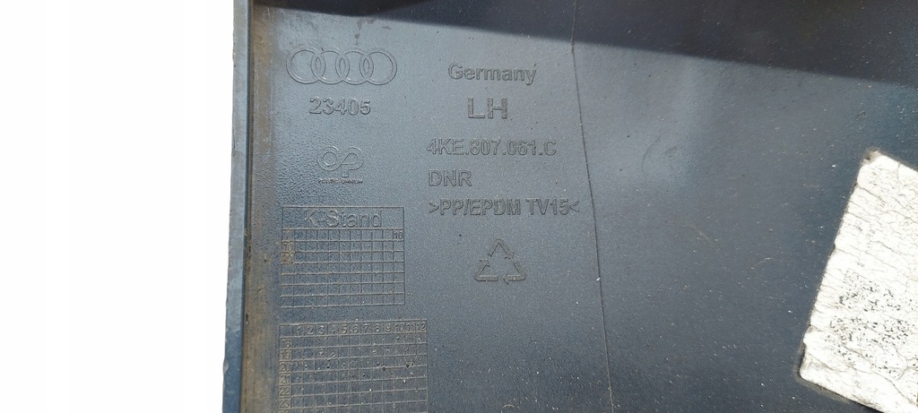 фото №6, Audi q8 молдинг бампера перед правая 4m8807062