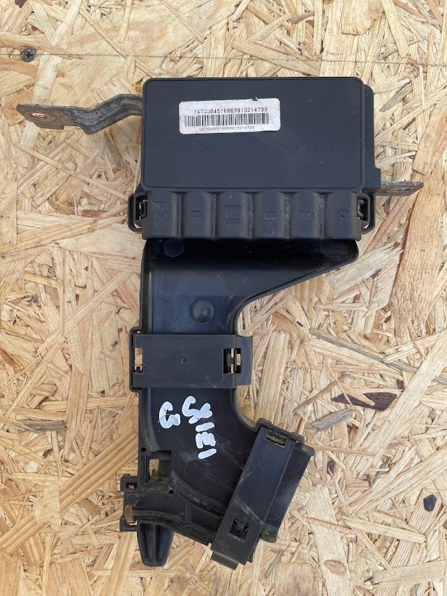 Купить Коробка предохранителей аккумулятор renault grand sceniciii оригинальный номер 243170005r