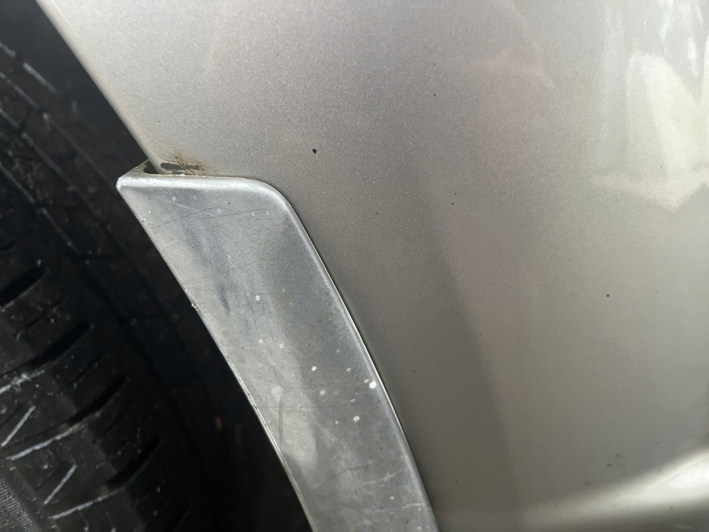 Nissan x-trail i t30 крила лівий передній лівий перед [kx4] в Україні