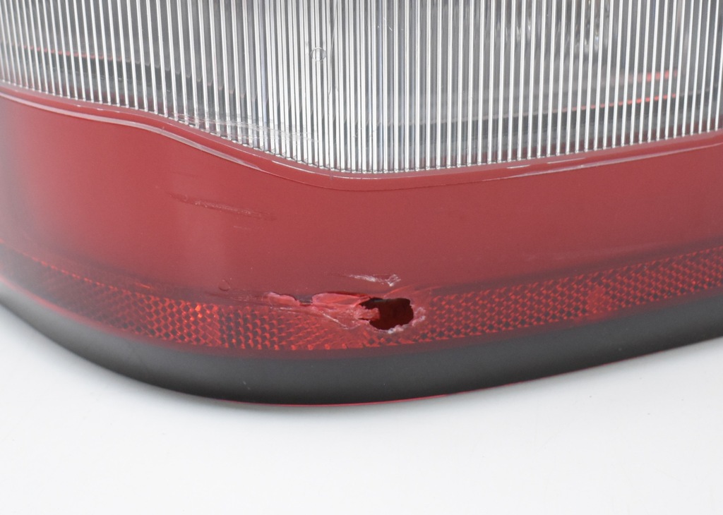 фото №7, Dodge ram 1500 лампа правая задняя задняя led eu org 68262532ag