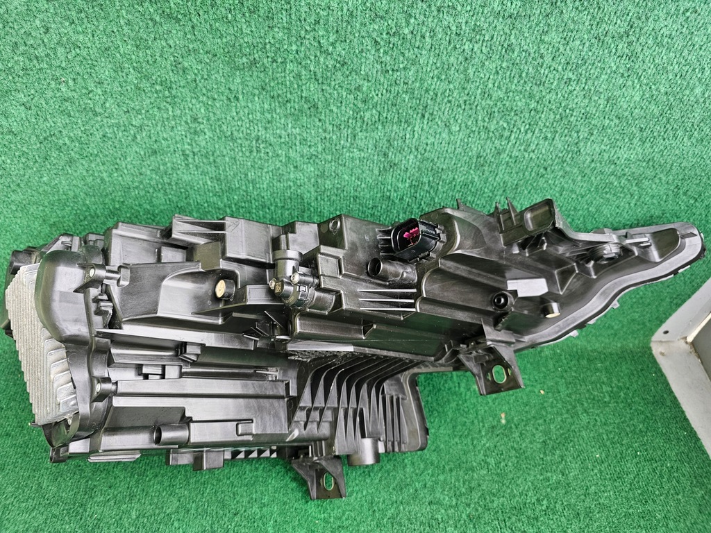 фото №15, Лампа audi q8 sq8 lift 4m 4m8941085 laser перед левая ładna europa