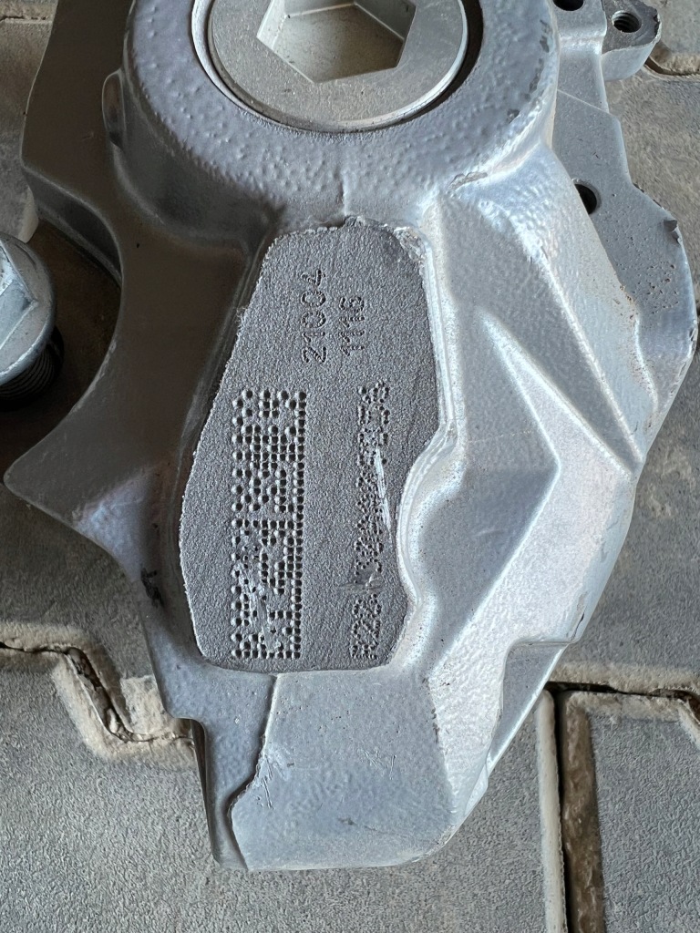 фото №8, Mercedes w205 w213 w253 суппорт тормозной 360x36 l