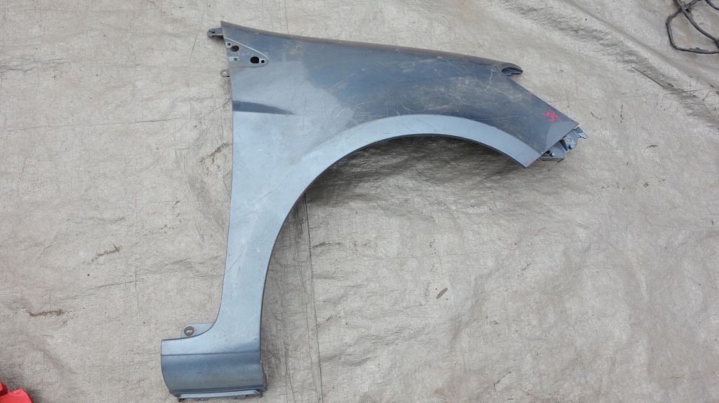 Купить Крыло  правый  renault clio 3 185