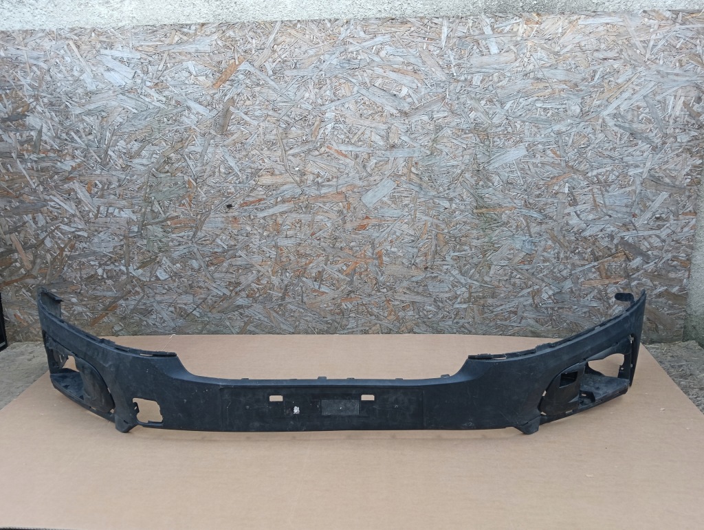 Купити Накладка бампера перед 9816755880 peugeot rifter