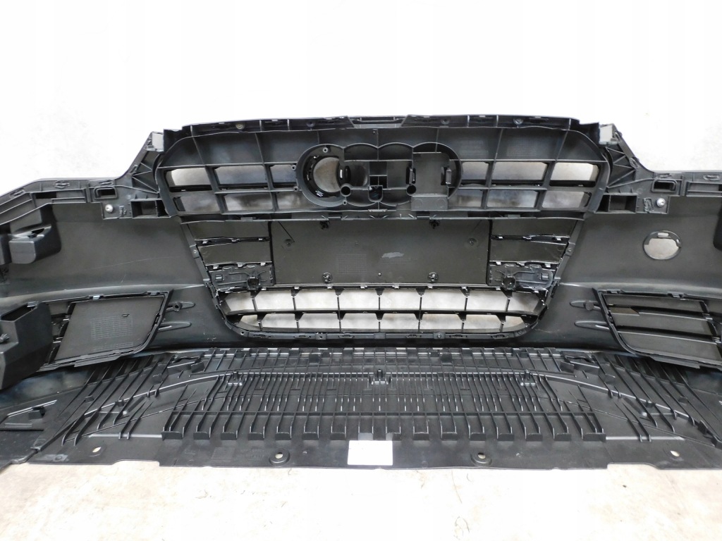 фото №10, Audi a6 c7 4g przed lift бампер передний передний решётка радиатора