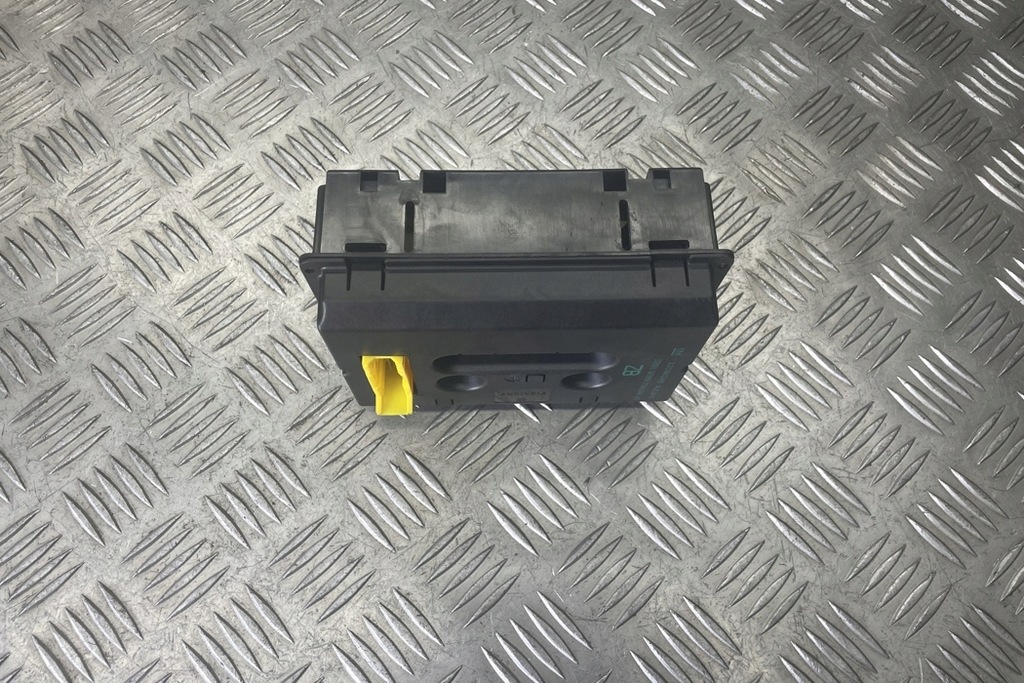 фото №7, Приборная панель приборная панель opel zafira a f75_ 13106240 2.2l дизель 92kw 2002