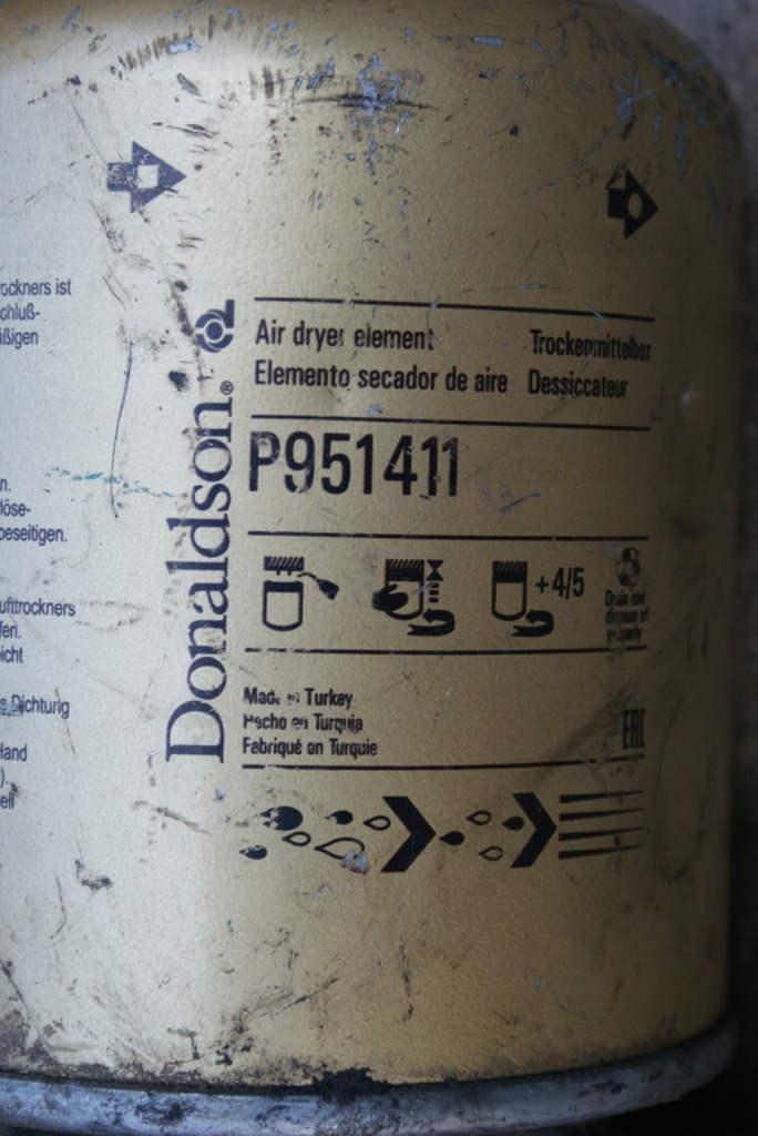 Осушитель воздуха p951411 + клапан распределитель knorr-bremse daf, 113746n52 в Украине