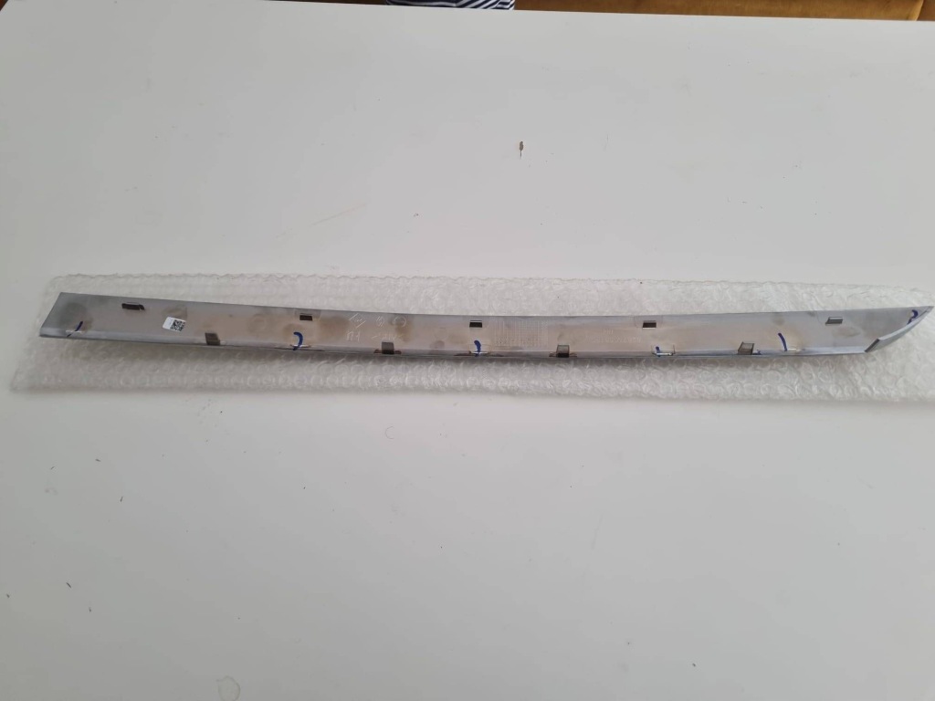 Renault clio v 19- молдинг двері правий задній задня права 828760551r Недорого