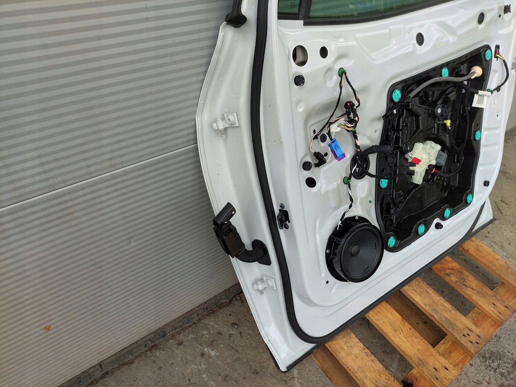 фото №11, Vw volkswagen id4 id.4 дверь правый перед правое передние 11a831312