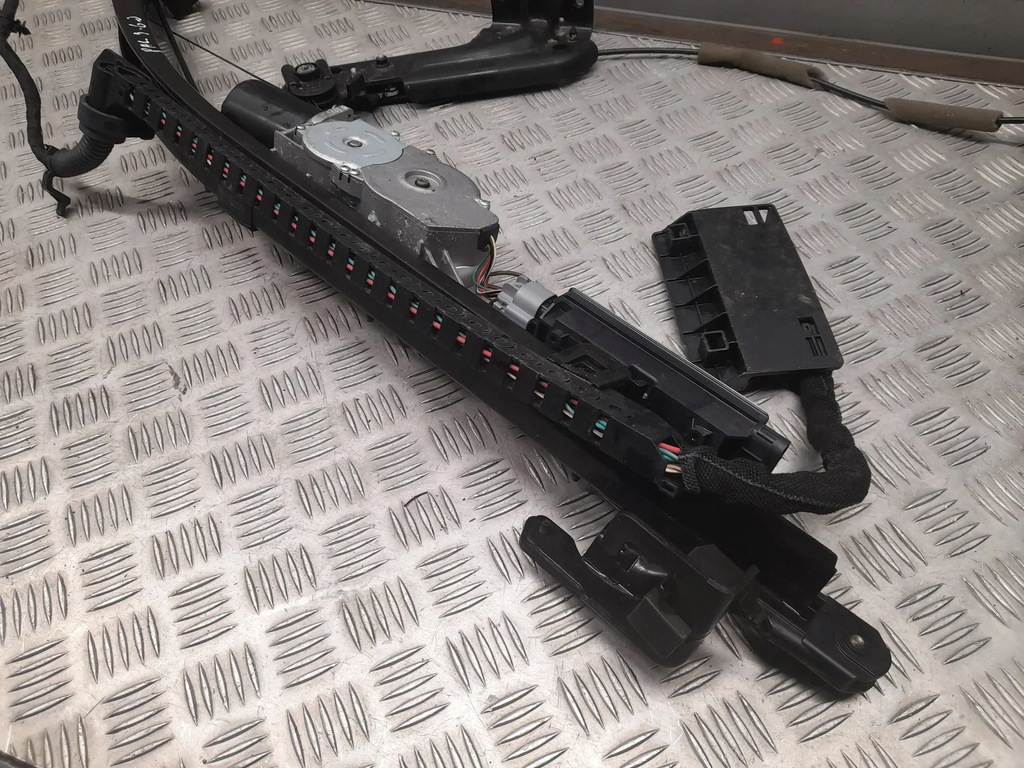 фото №8, Chrysler pacifica 68186016afa задняя сторона правая другое