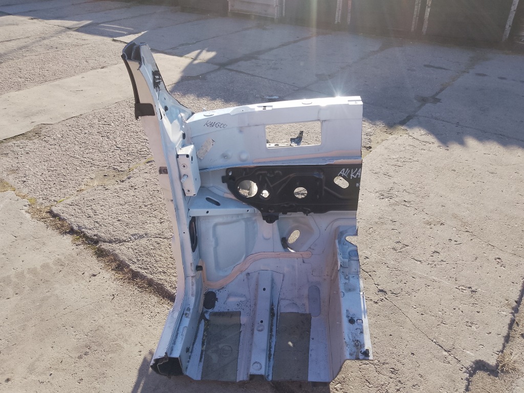 фото №4, Renault kangoo ii lift 13- четверть перед передняя левая